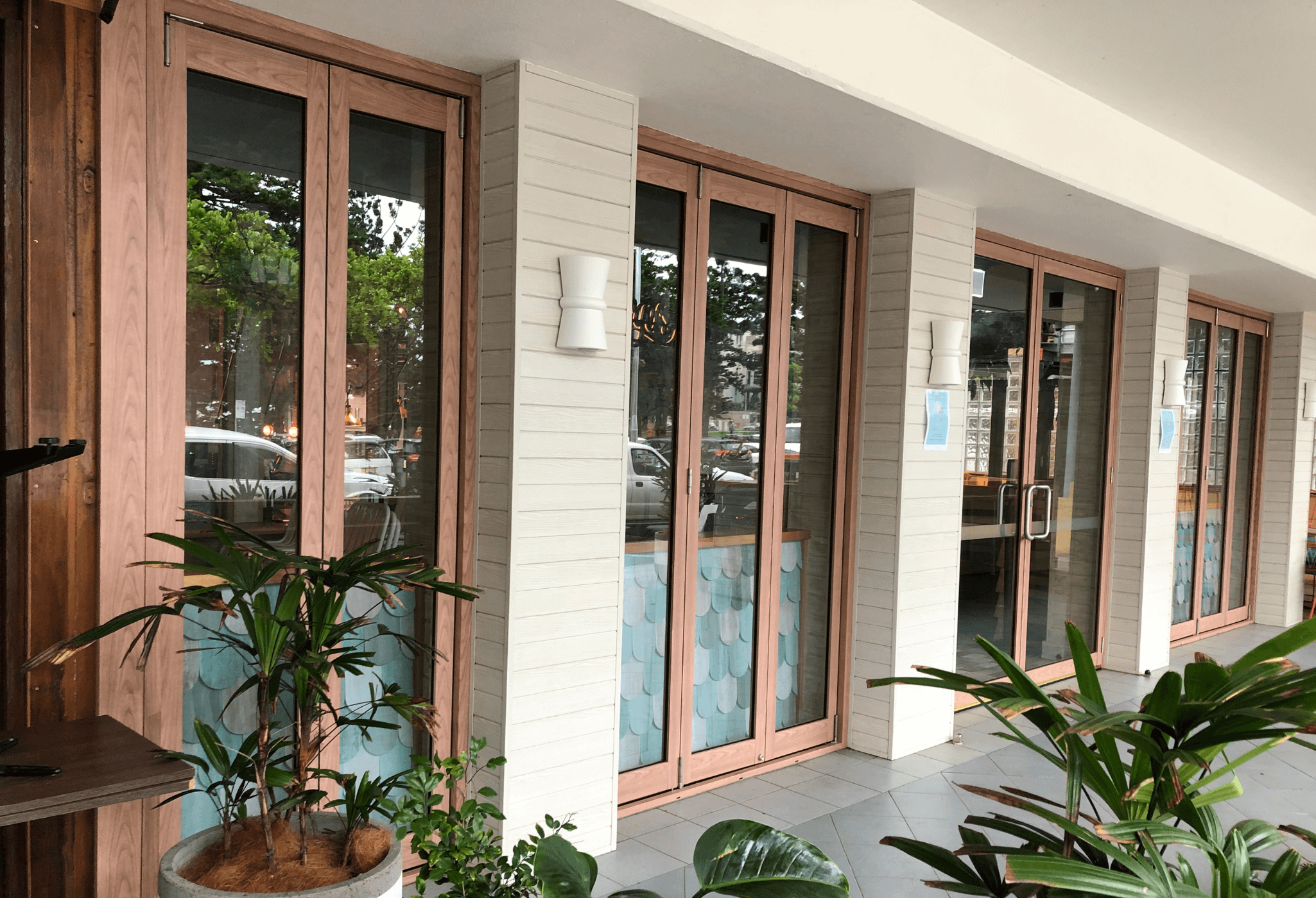 DecoClad-BettyBurgers-Cronulla-Gallery-1