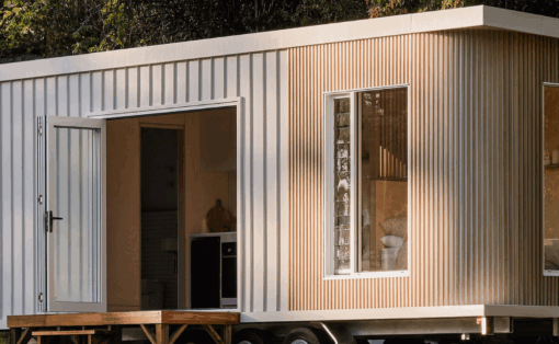 DecoBatten_Banner_BlackClay-Tiny Home