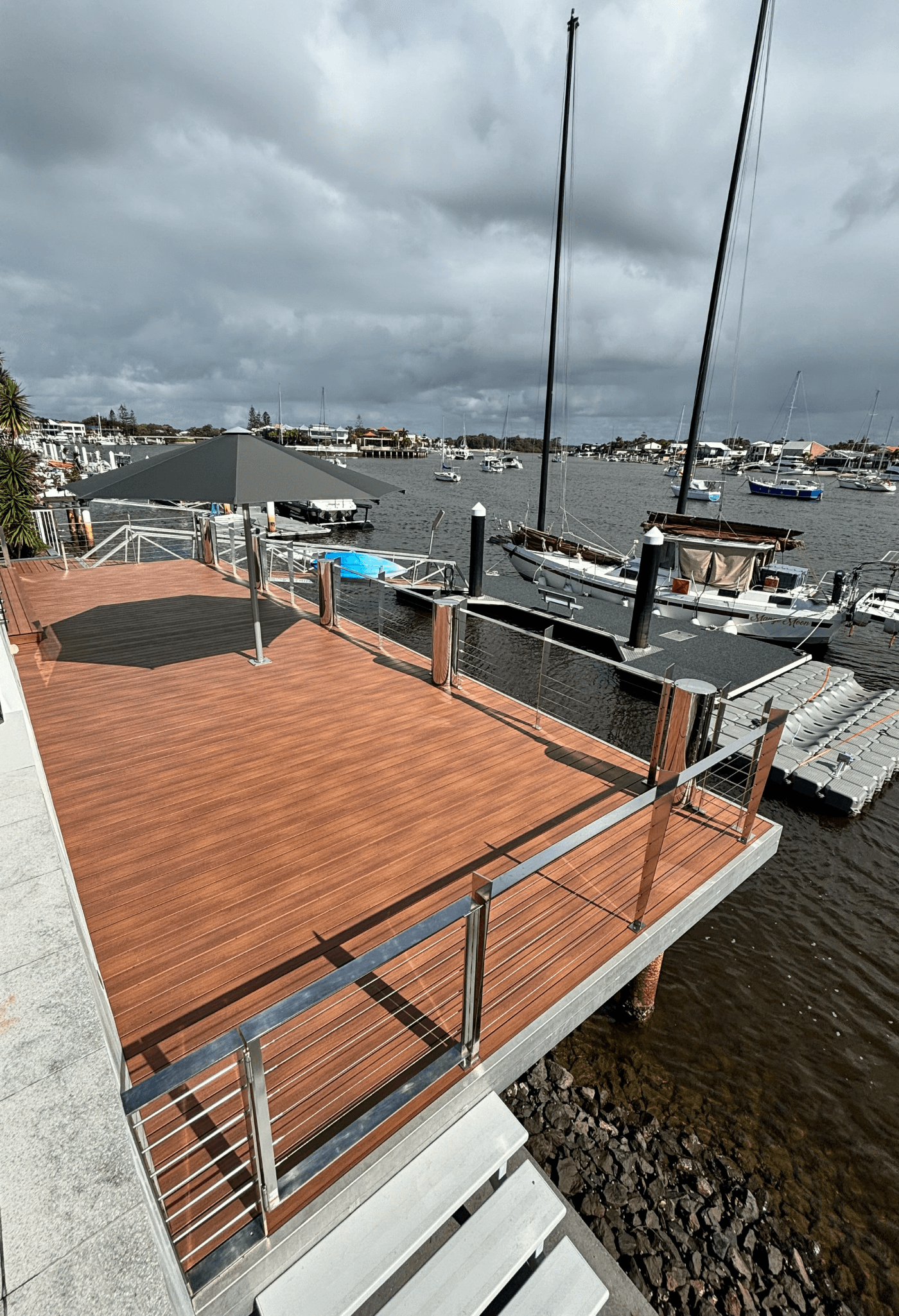 DecoDeck_CCM_PontoonDeck-QLD_Gallery (1)