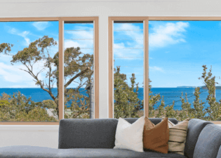aussie-coastal-reno_Banner_windows