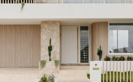 Haaus 5. DecoBatten Curly Birch