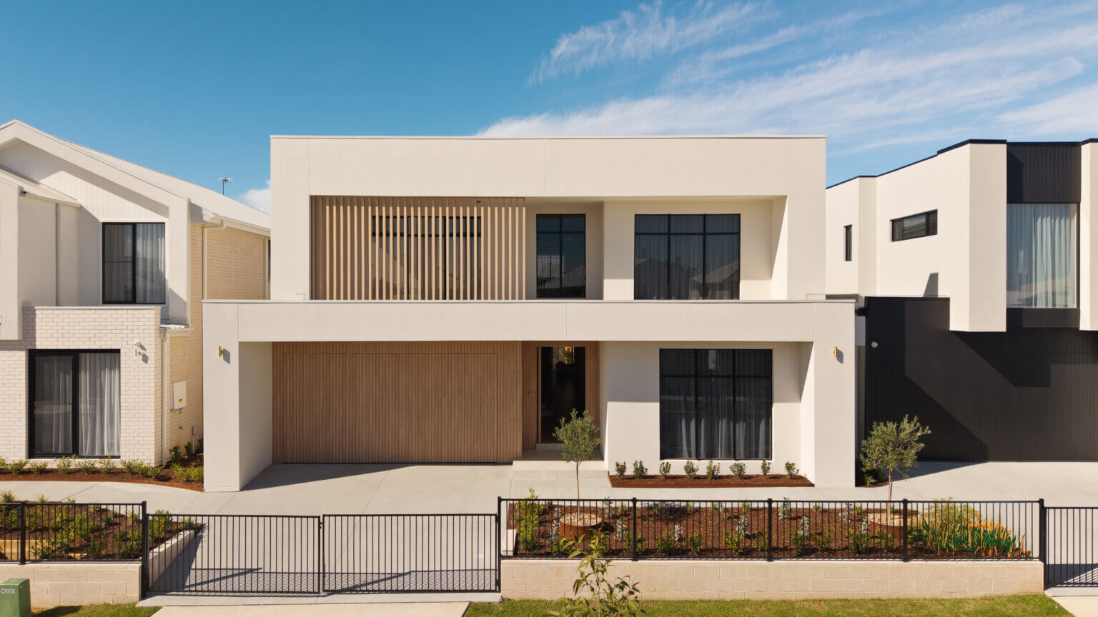 Aluminium Castellated Cladding: Costs & Profiles | DECO